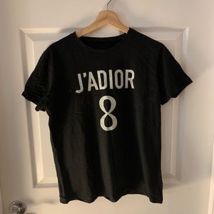 Black J’adior 8 T-shirt